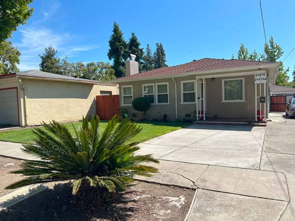 4 Beds • 2 Bath floor plan