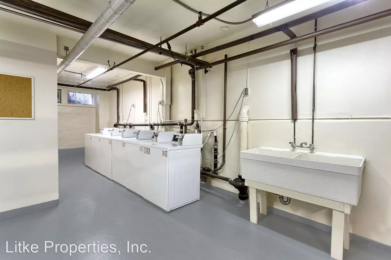 Studio • 1 Bath 329 floor plan