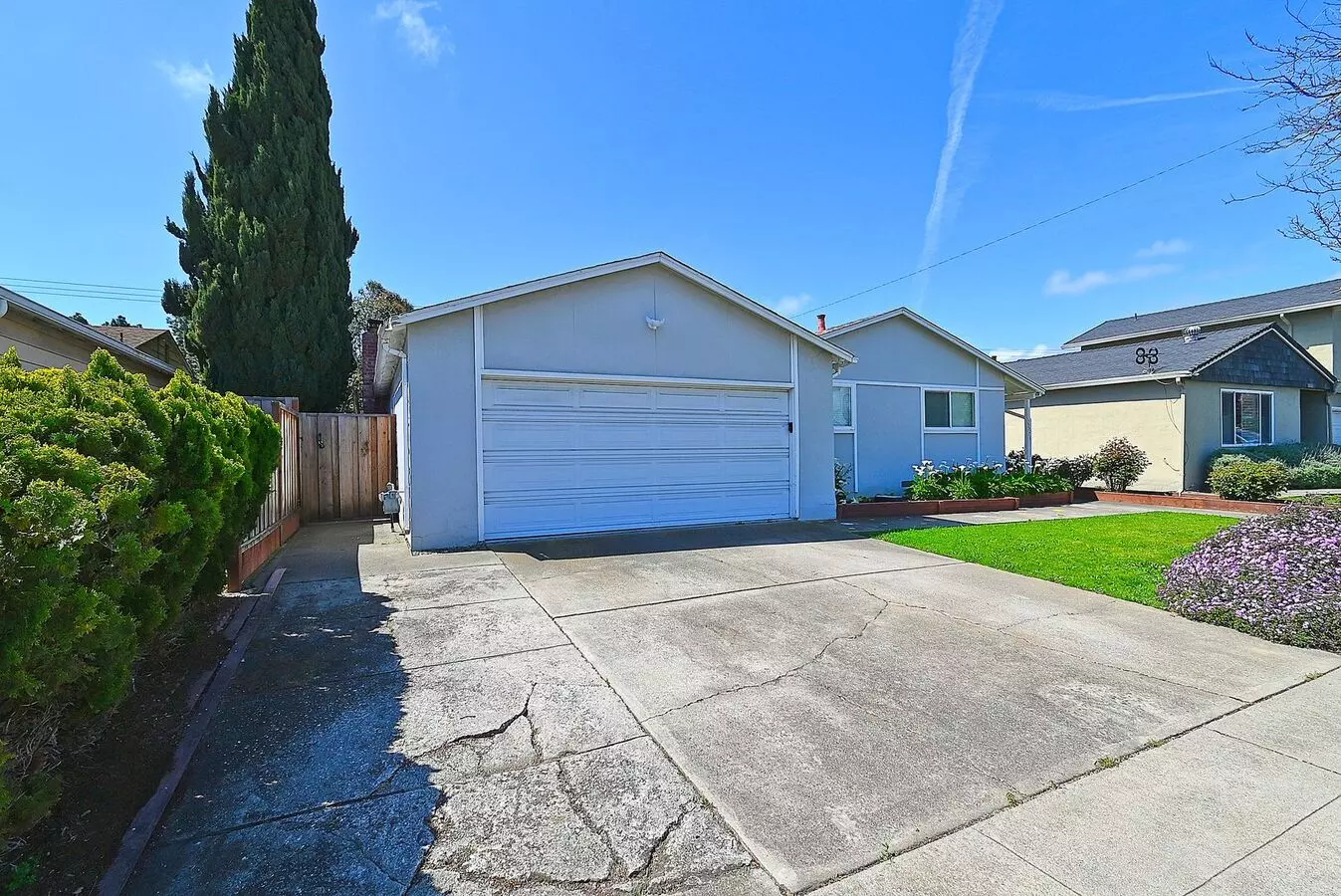 3 Beds • 2 Bath floor plan