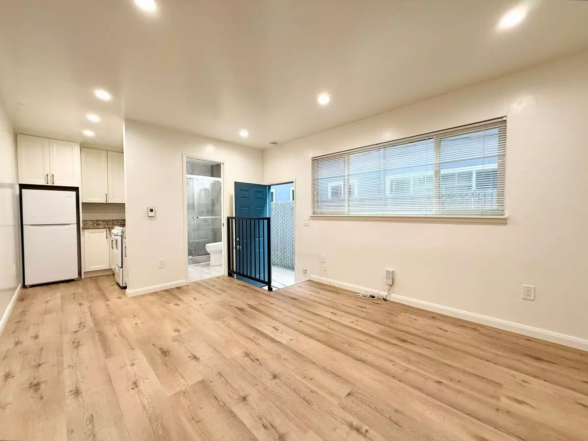 Studio • 1 Bath 6 floor plan