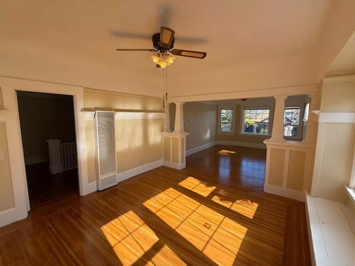 2 Beds • 1 Bath 581 floor plan
