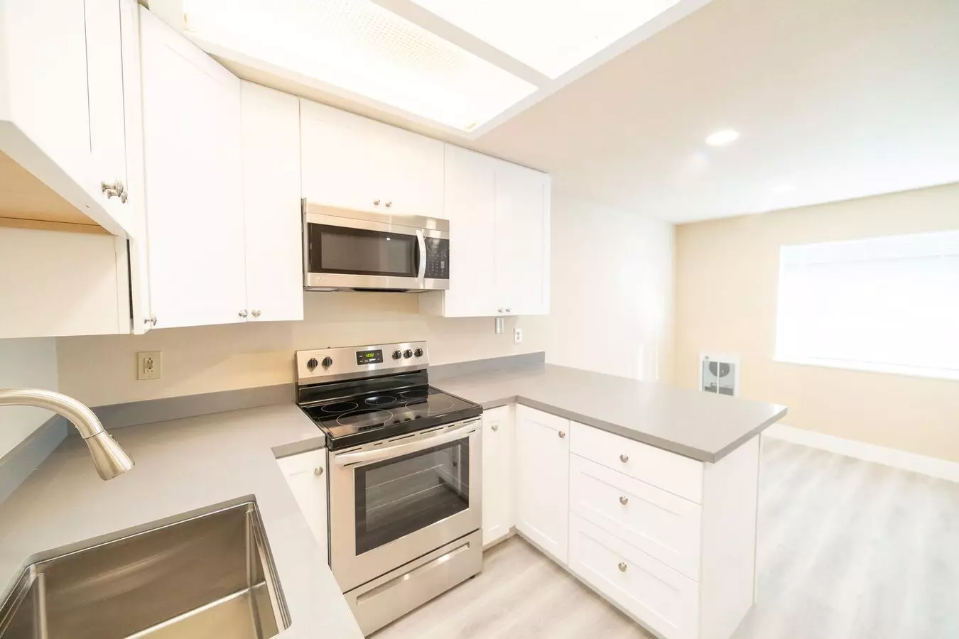1 Bed • 1 Bath floor plan
