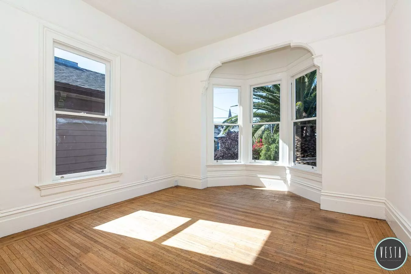 3 Beds • 2 Bath 924 floor plan