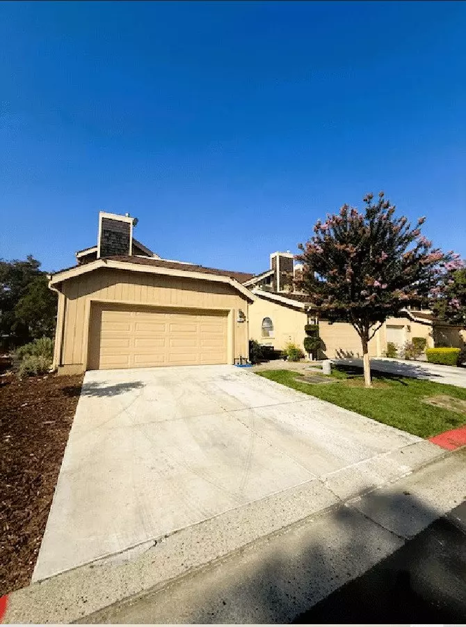 2BR/2BA floor plan