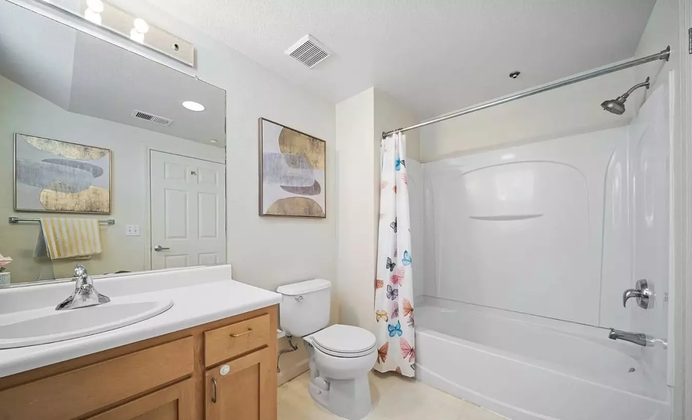 Unit offers offers floor plan