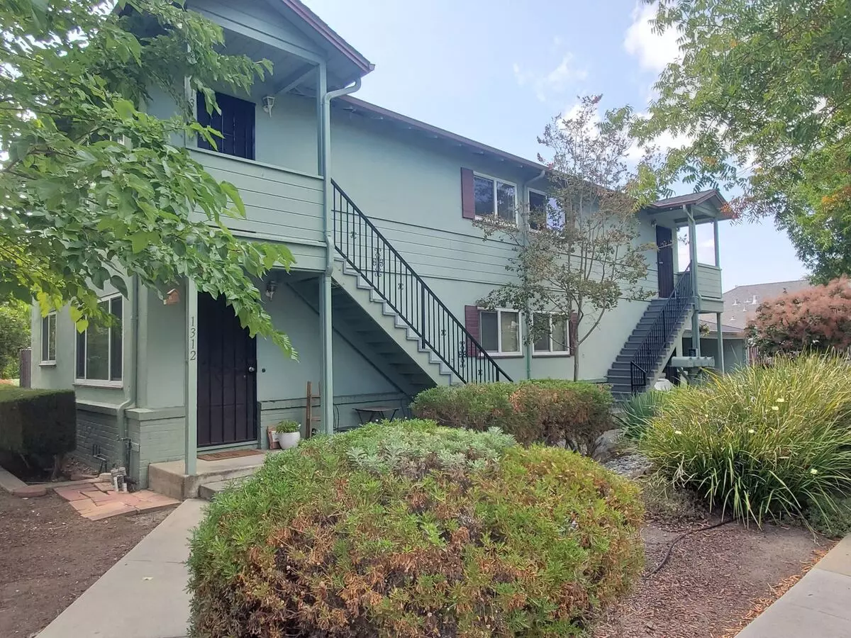 1 Bed • 1 Bath floor plan