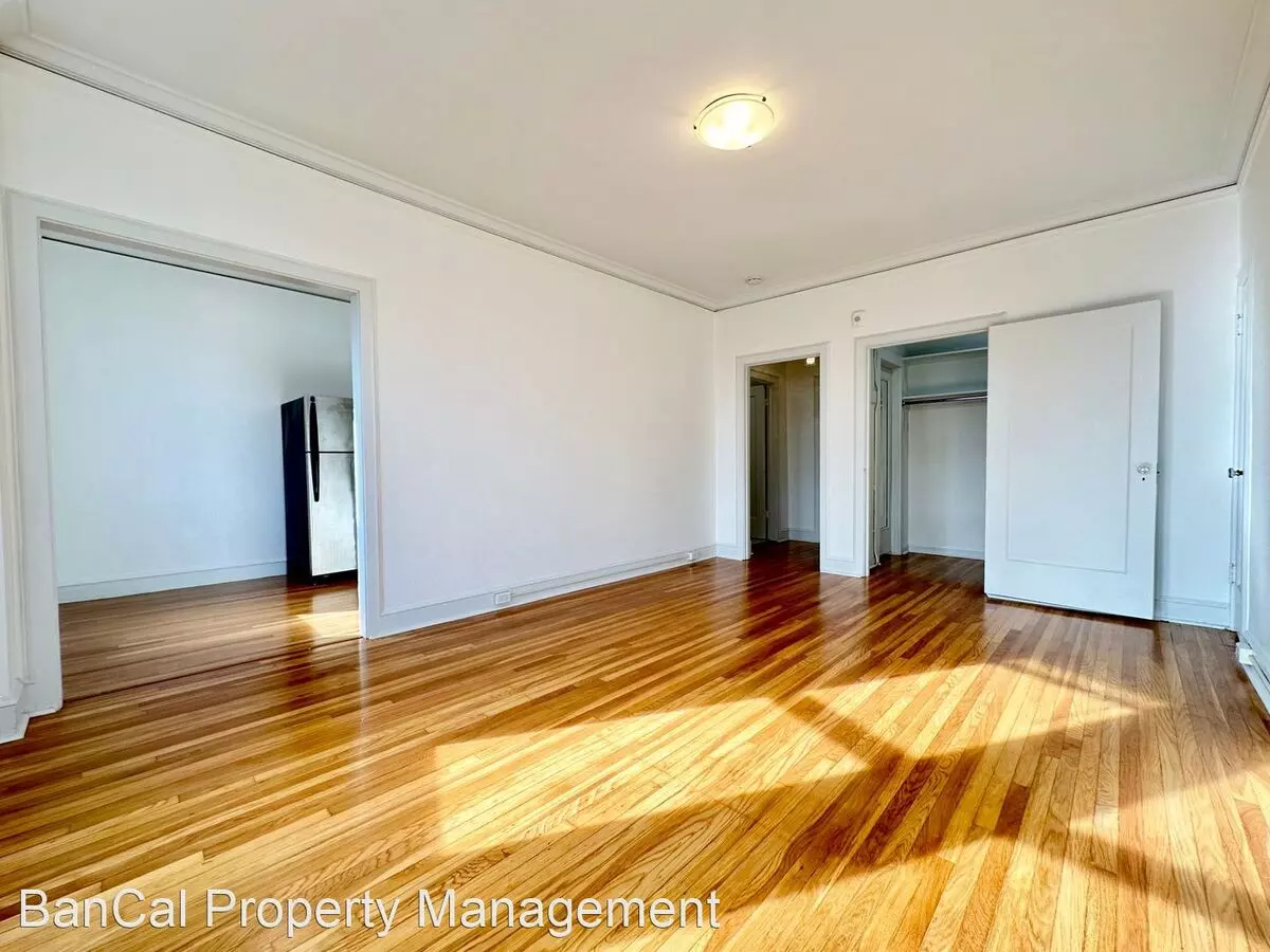 Studio • 1 Bath floor plan