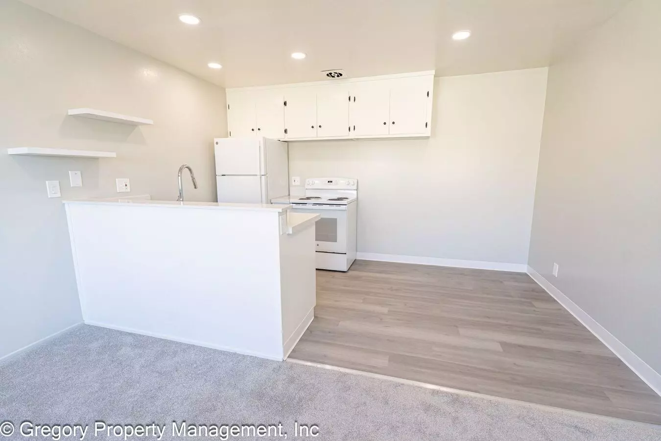 2 Beds • 1 Bath K floor plan