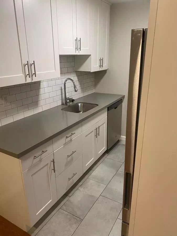 2 Beds, 1 Bath Model floor plan