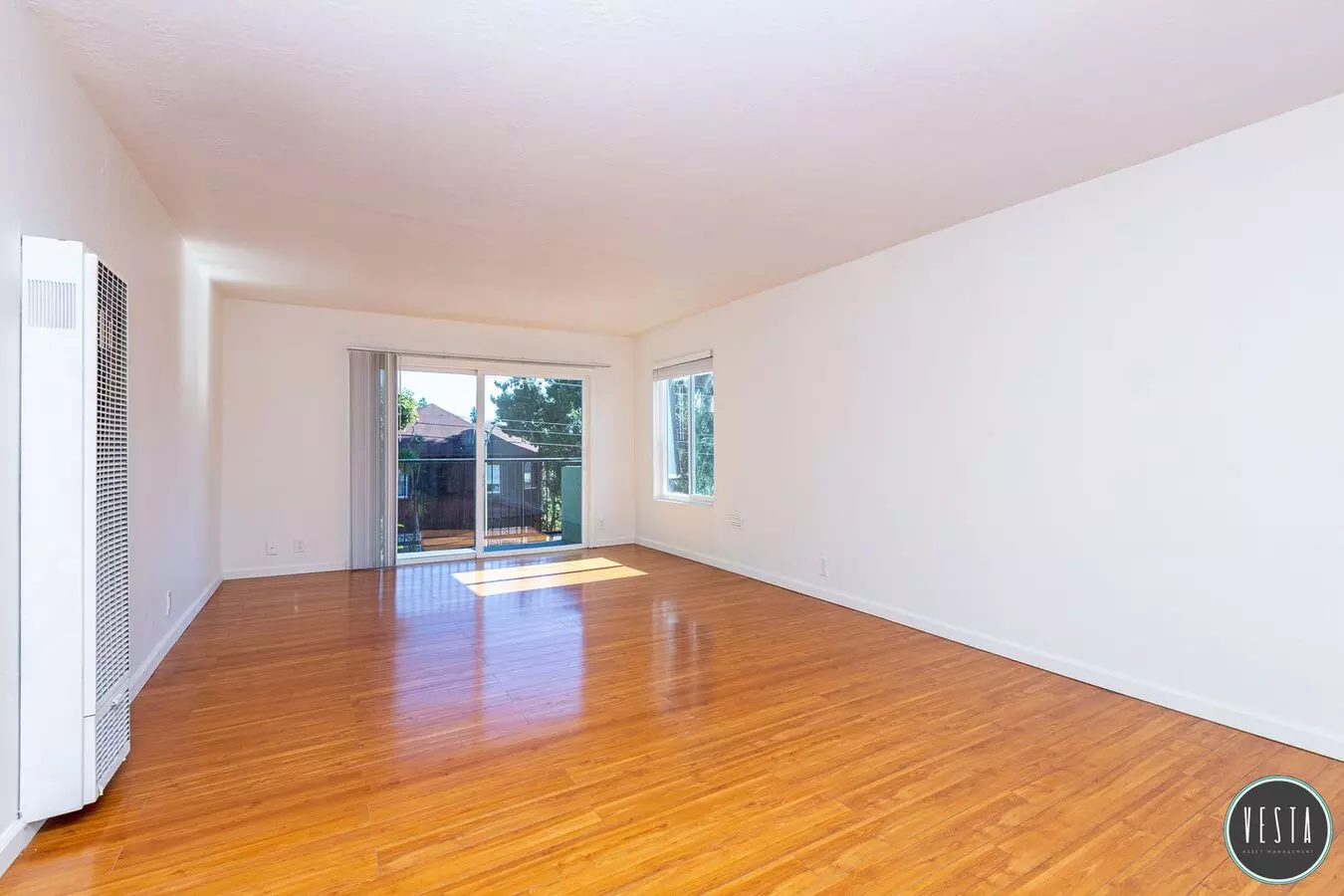 3 Beds • 1 Bath A floor plan