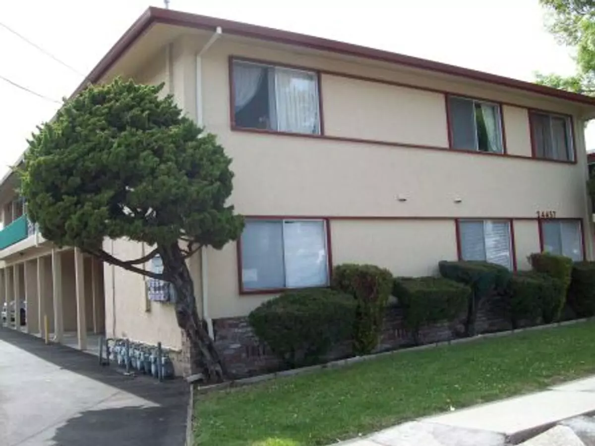 1 Bed • 1 Bath 2 floor plan