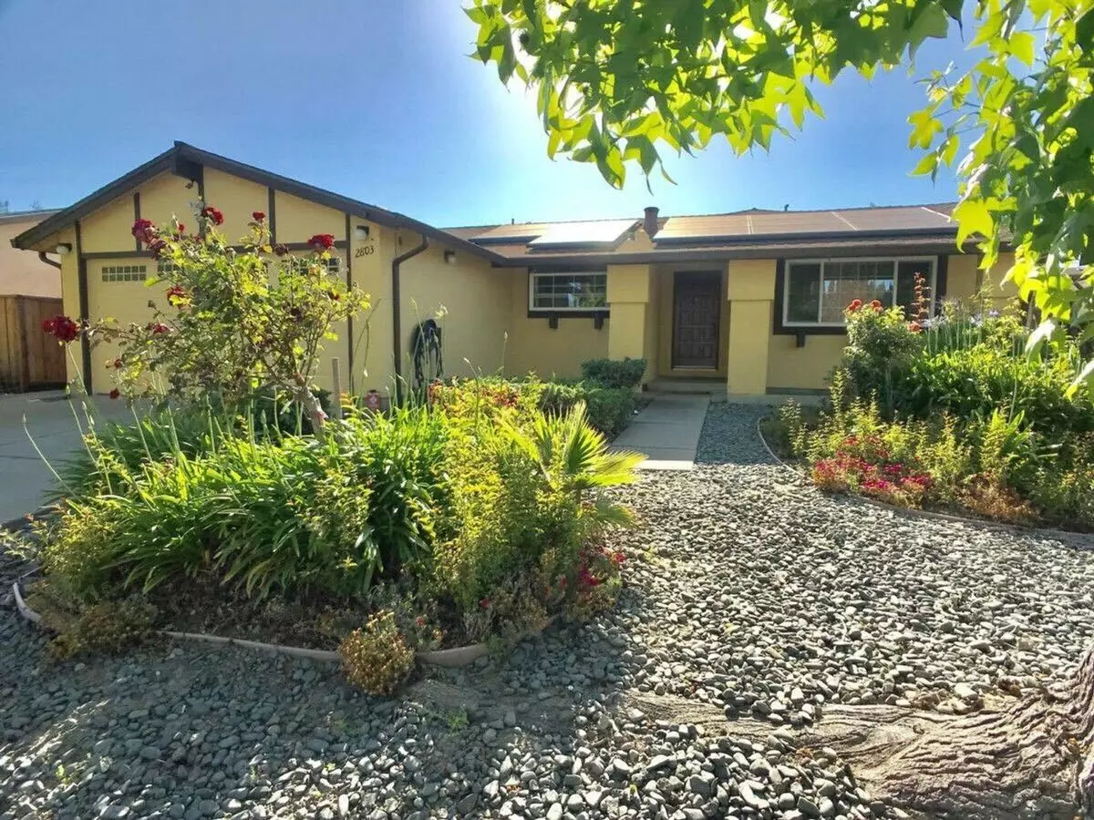 3 Beds • 2 Bath floor plan