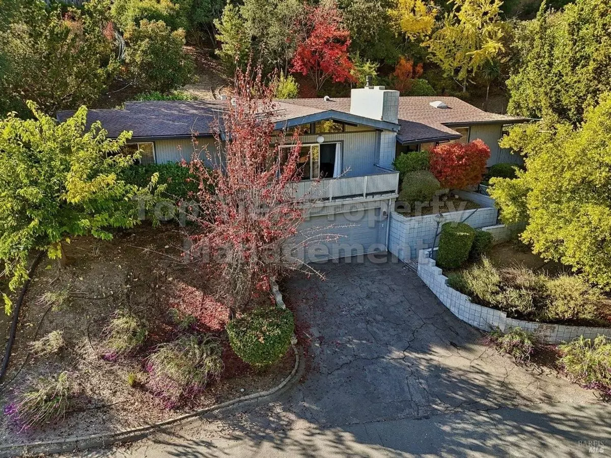 3 Beds • 2 Bath floor plan
