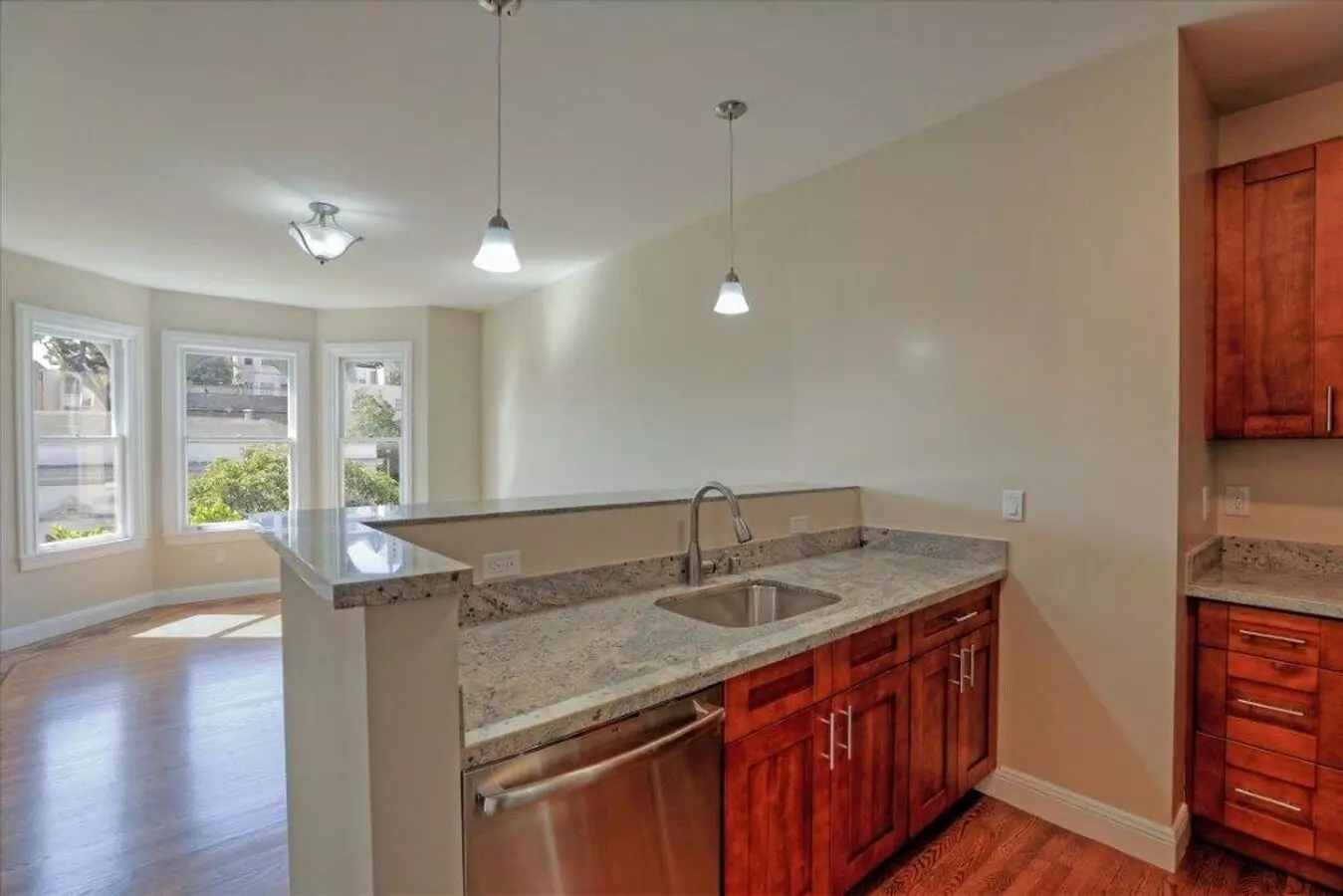 1 Bed • 1 Bath 06 floor plan