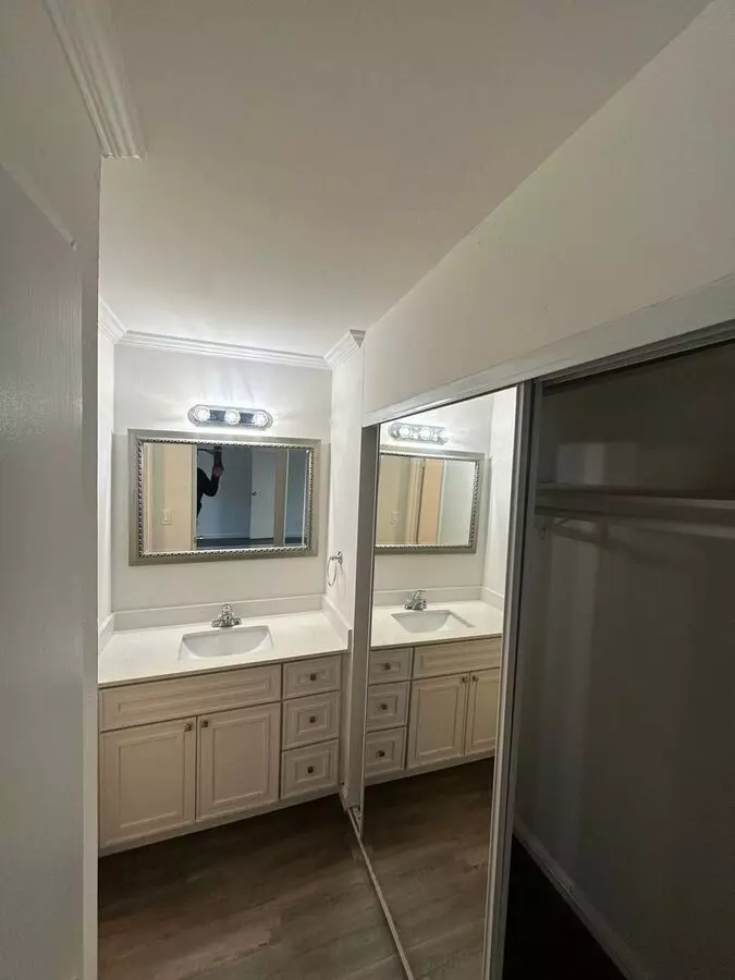1 Bed, 1 Bath Model floor plan
