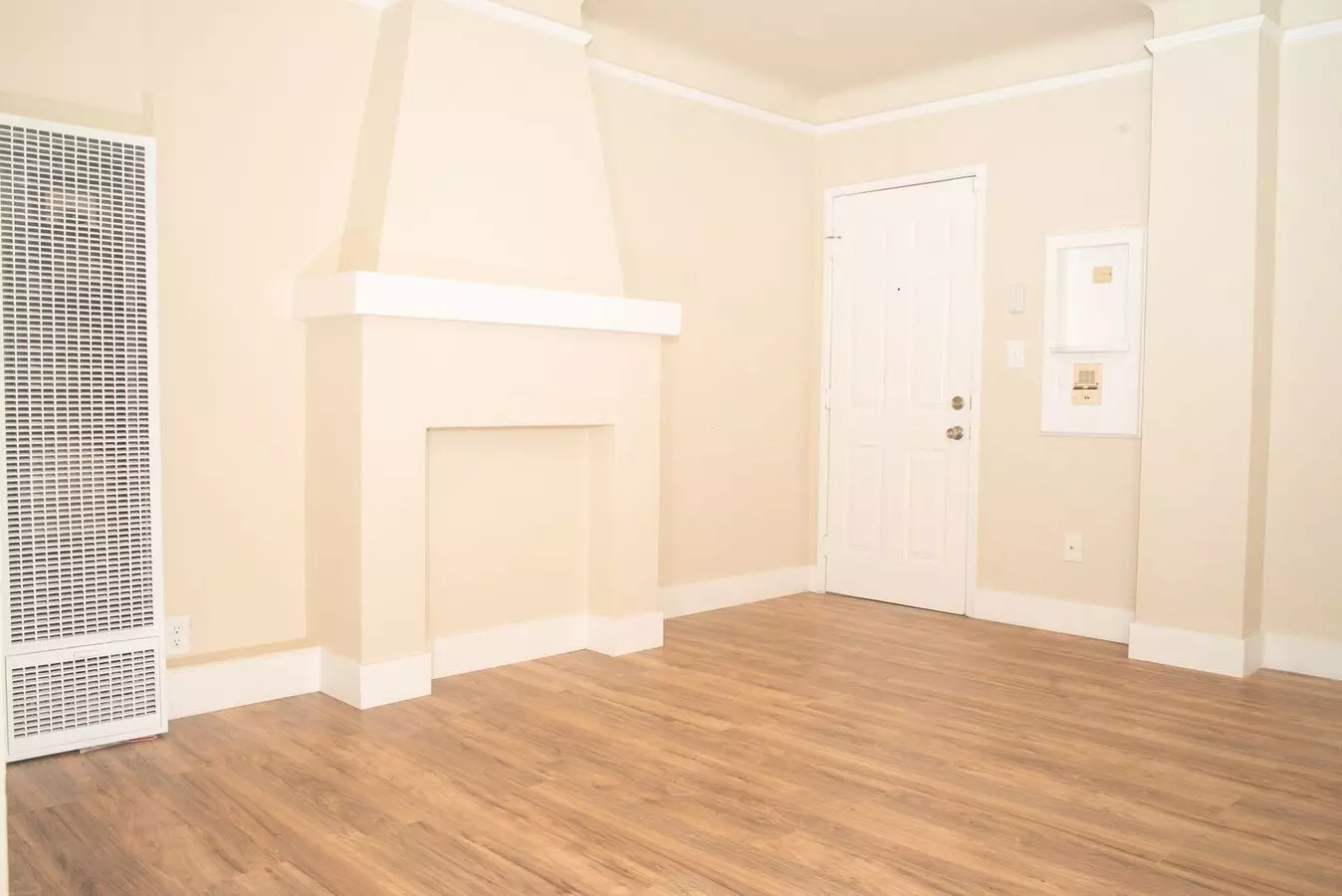 Studio • 1 Bath 09 floor plan