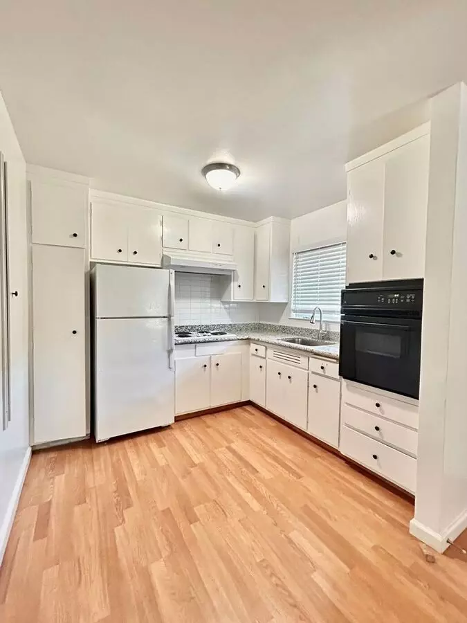 1 Bed • 1 Bath 6 floor plan