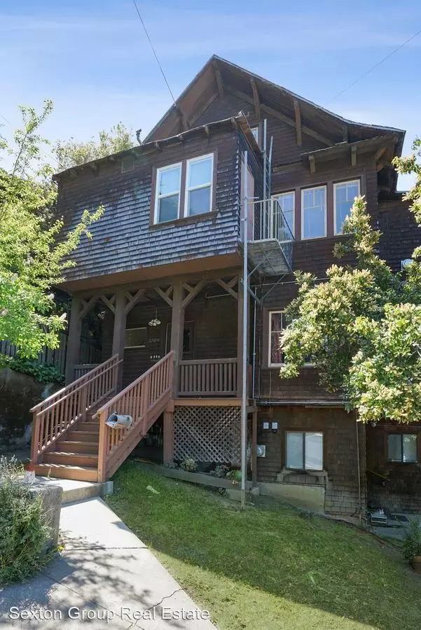 1 Bed • 1 Bath floor plan