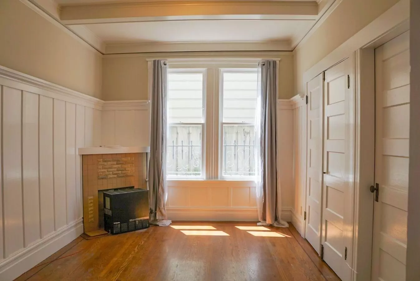 1 Bed • 1 Bath 3 floor plan