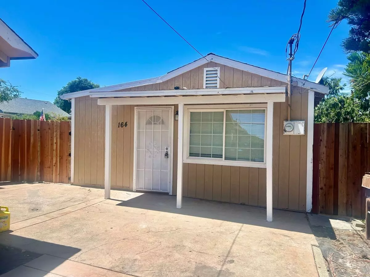 2 Beds • 1 Bath 164 floor plan