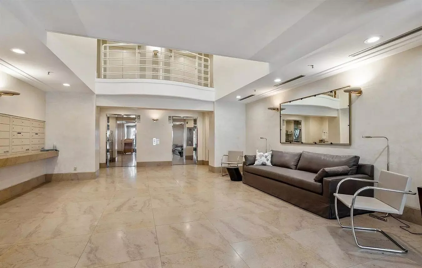 Studio · 1 ba · 632 sqft floor plan