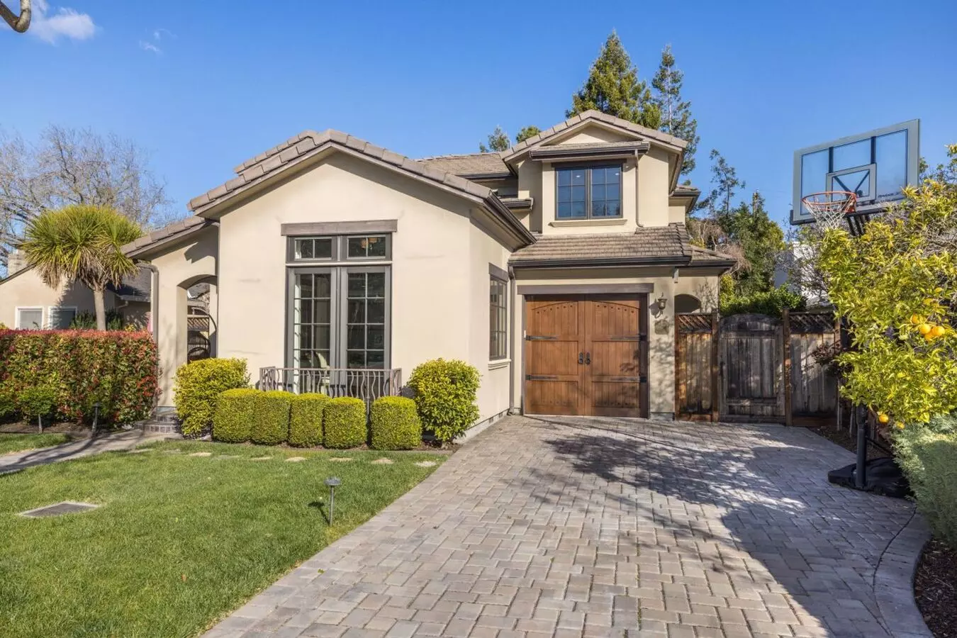 5 Beds • 4 Bath floor plan