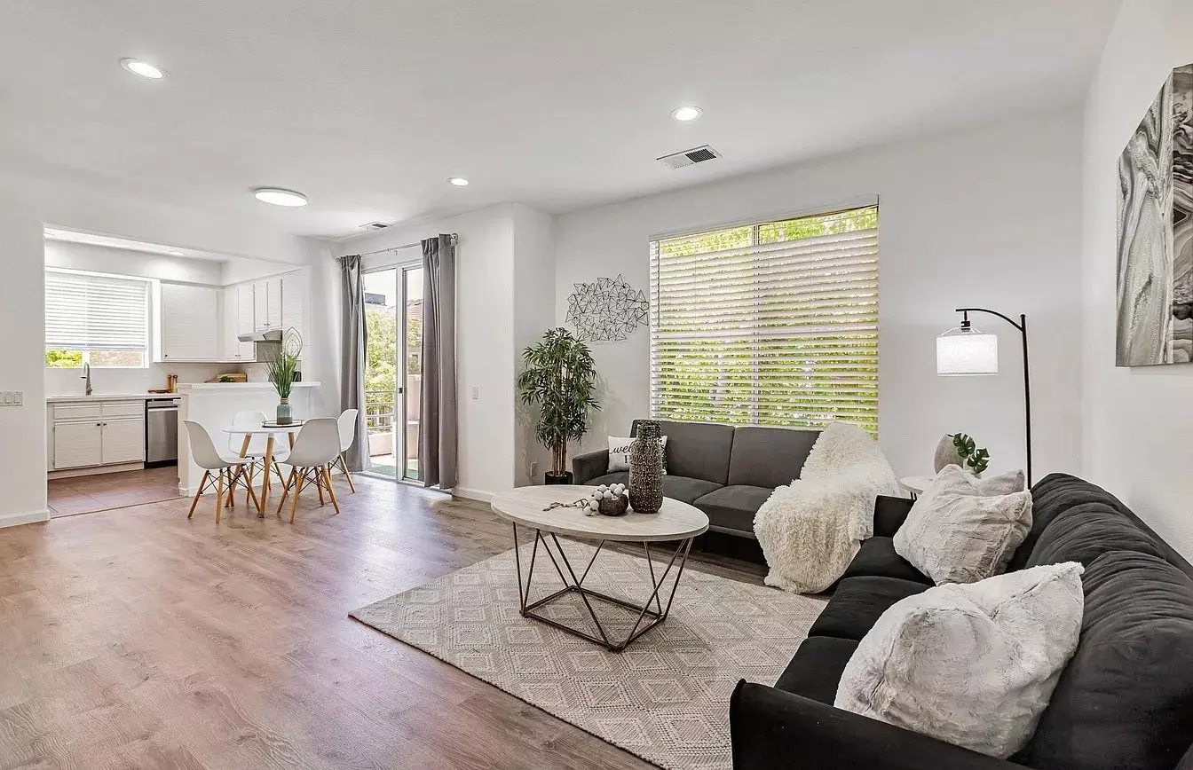 1BR/1BA floor plan