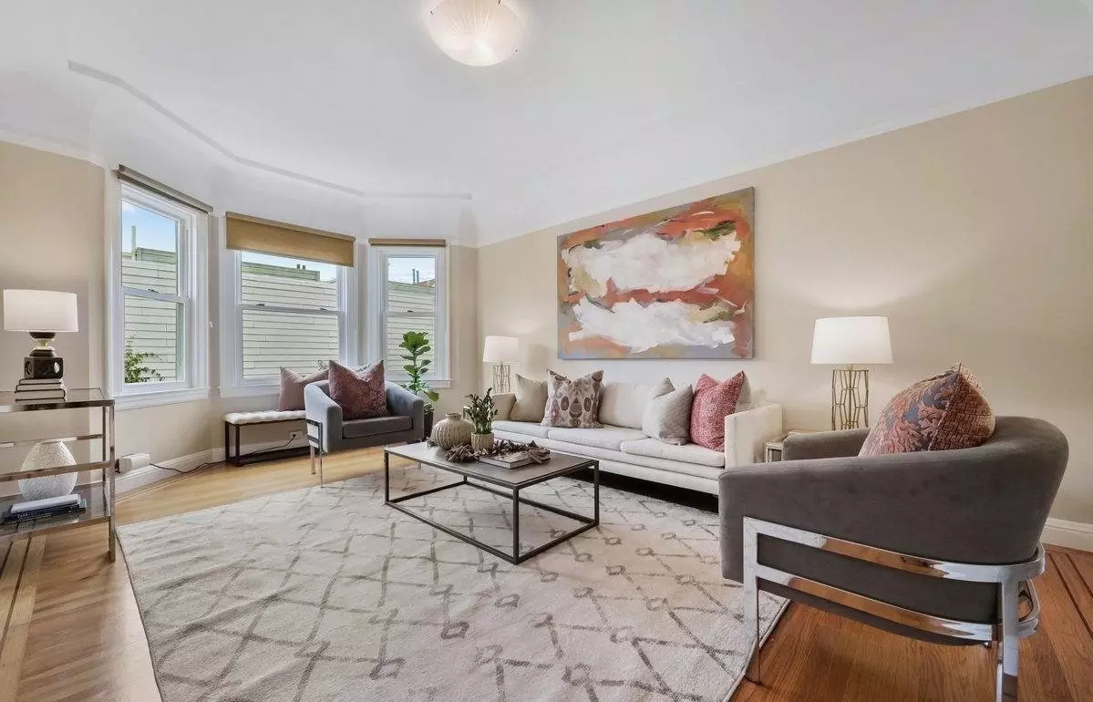 1 bd · 1 ba · 807 sqft floor plan