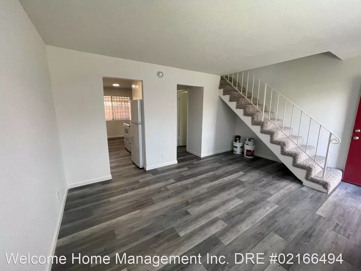 2 Beds • 1 Bath 3 floor plan