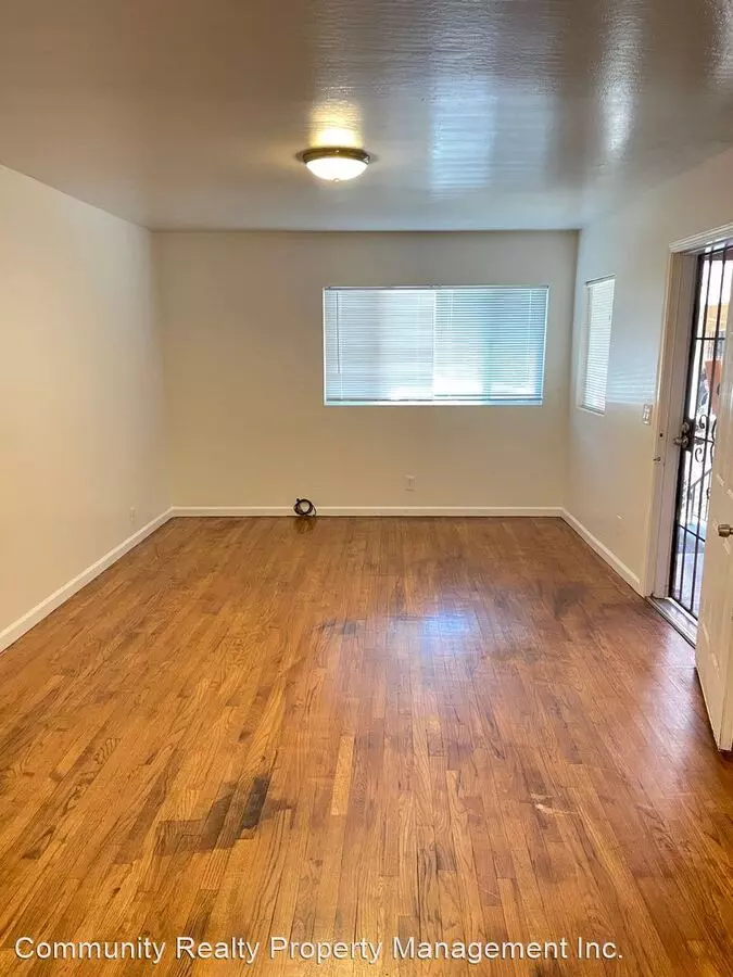 3 Beds • 1 Bath 4 floor plan