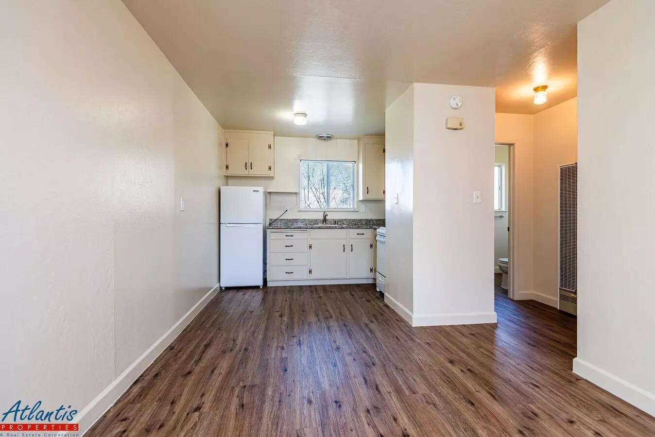 1 Bed • 1 Bath 451-11 floor plan