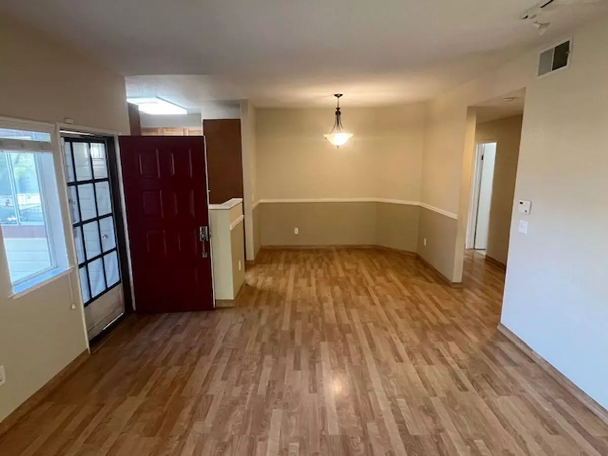3 Beds • 2 Bath - floor plan