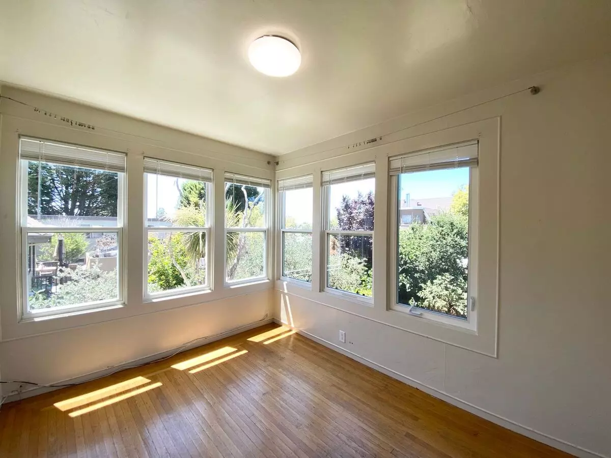 1 Bed • 1 Bath 6 floor plan