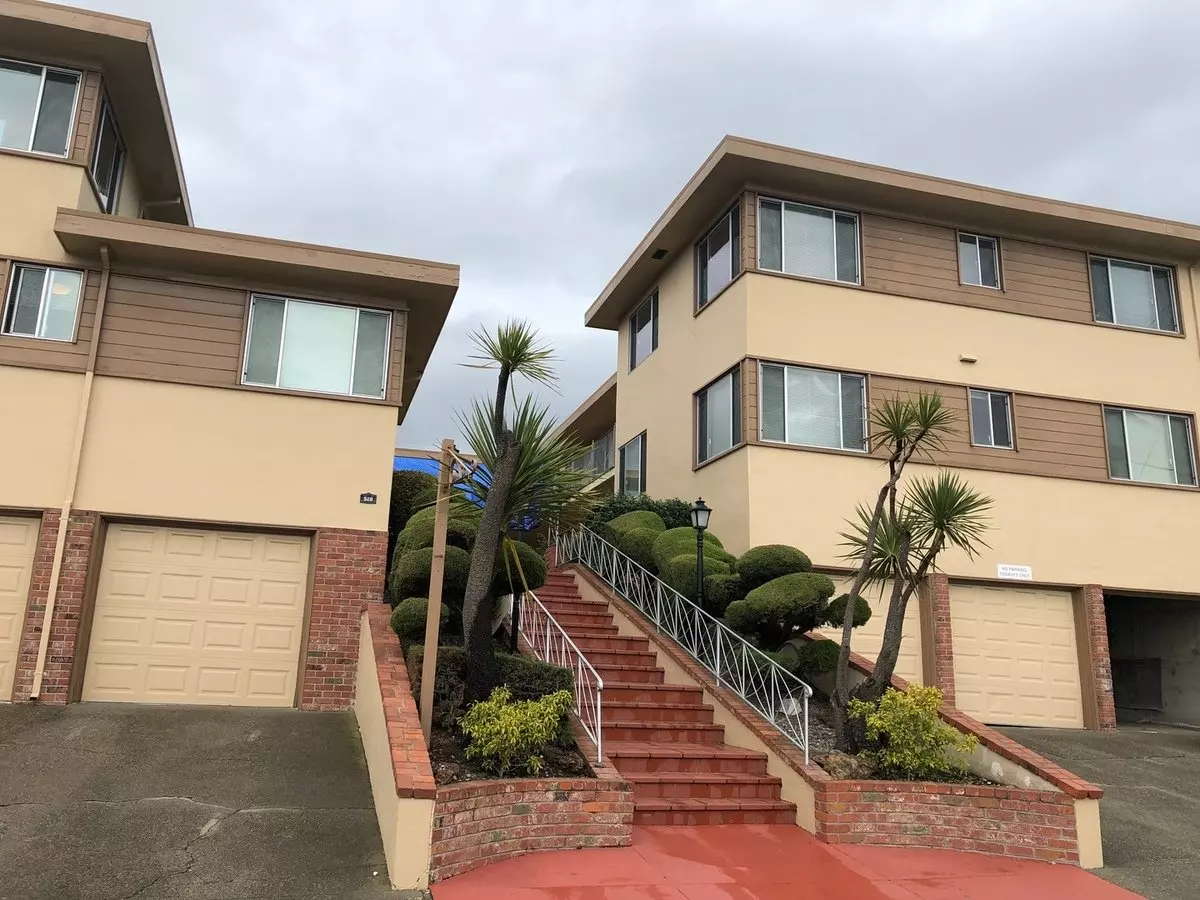 1 Bed • 1 Bath floor plan