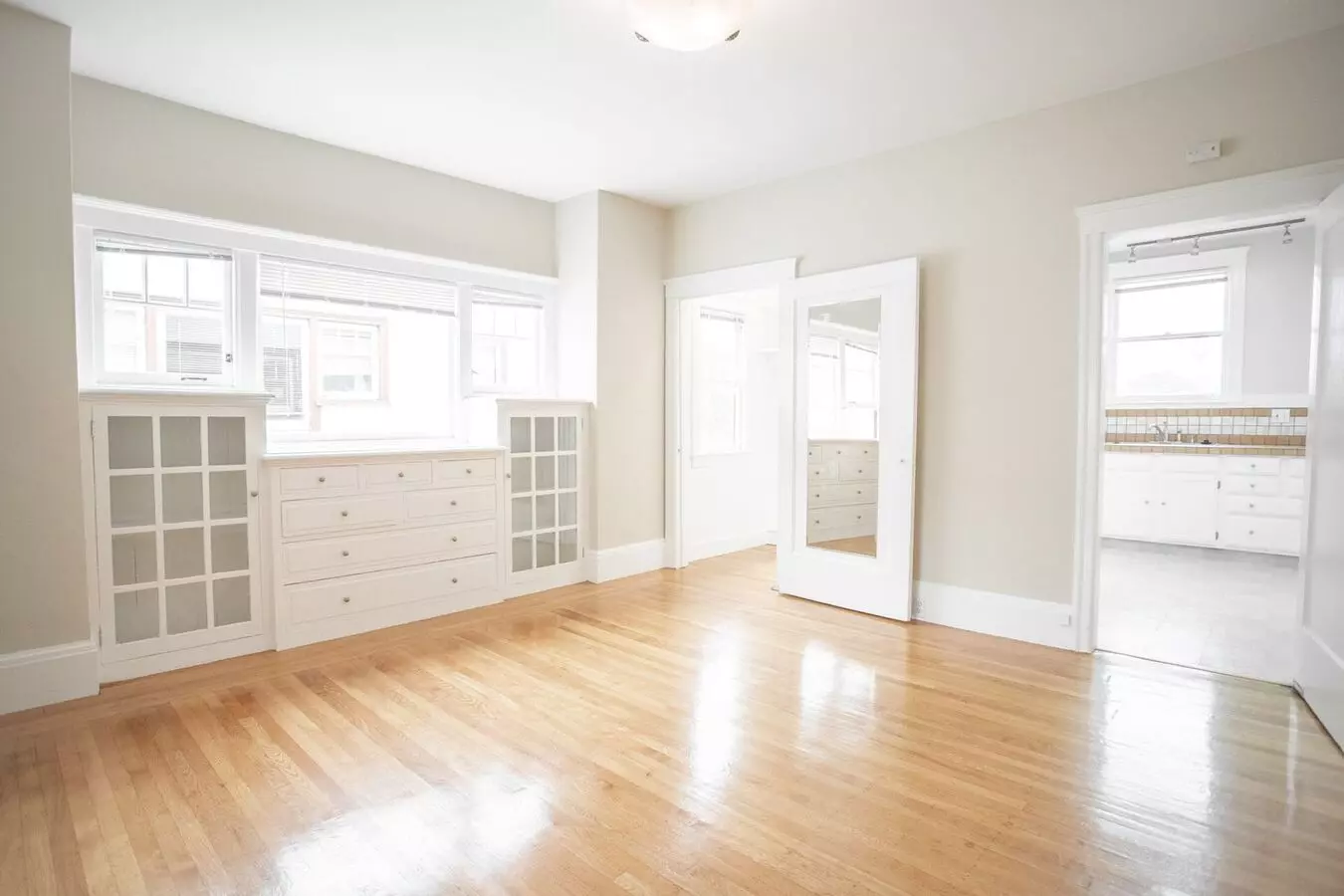 2 Beds • 1 Bath floor plan