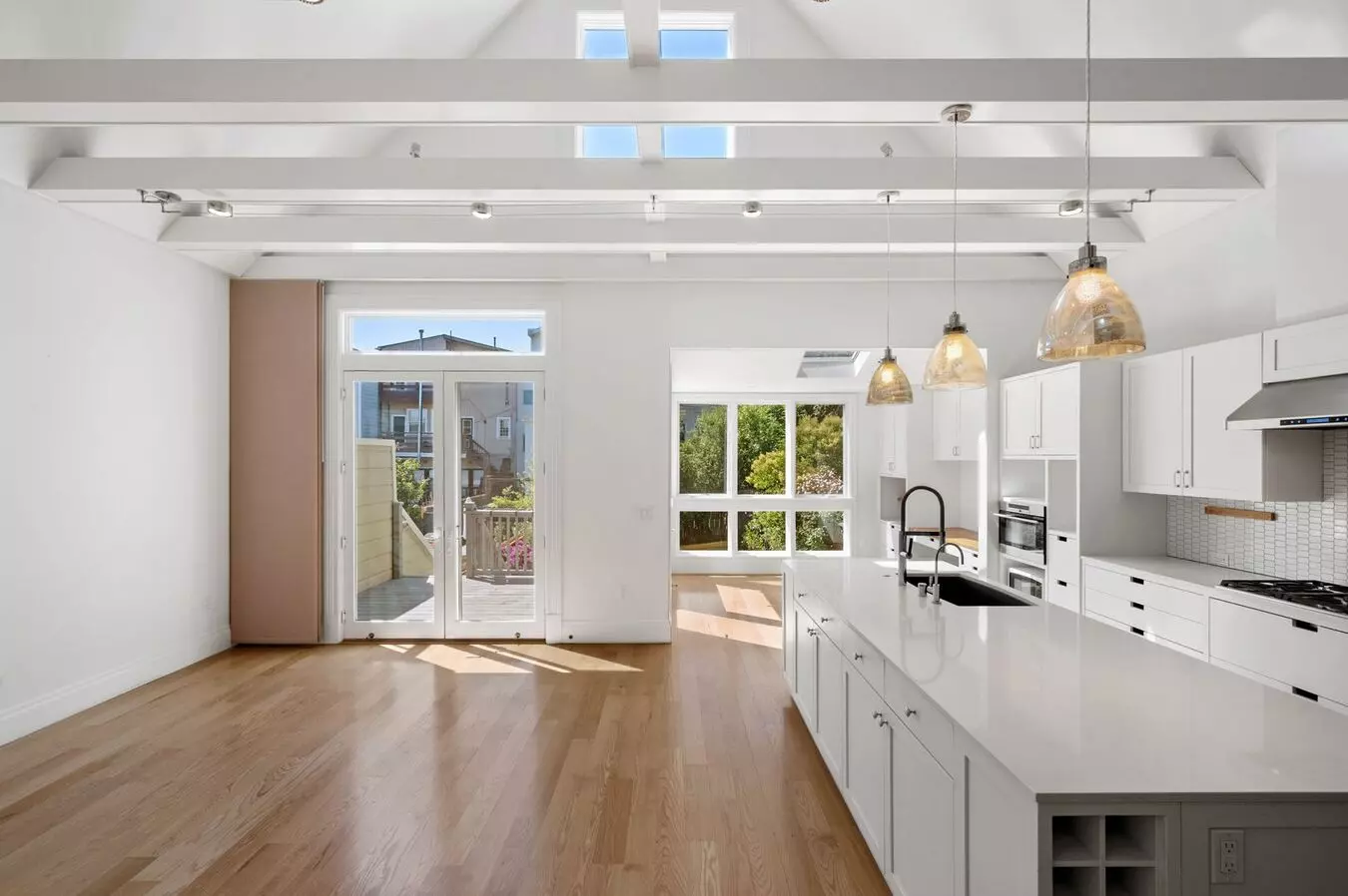 3 Beds • 2 Bath floor plan