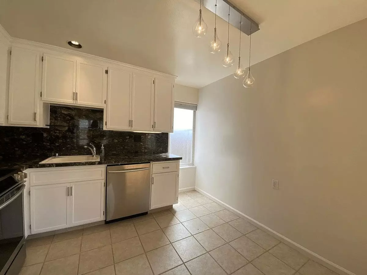 1BR/1BA floor plan