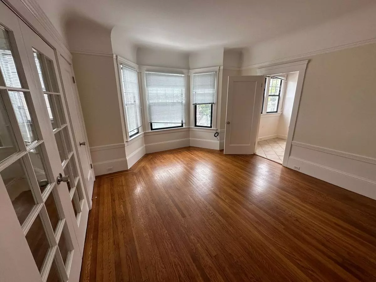Studio • 1 Bath 05 floor plan