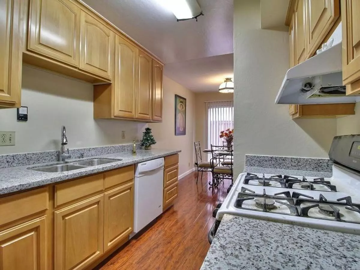 3 Beds • 1 Bath 1 floor plan
