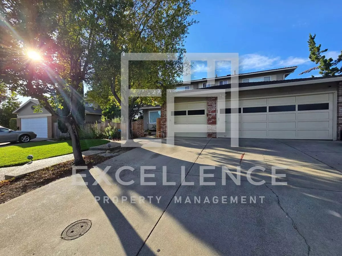 5 Beds • 3 Bath - floor plan