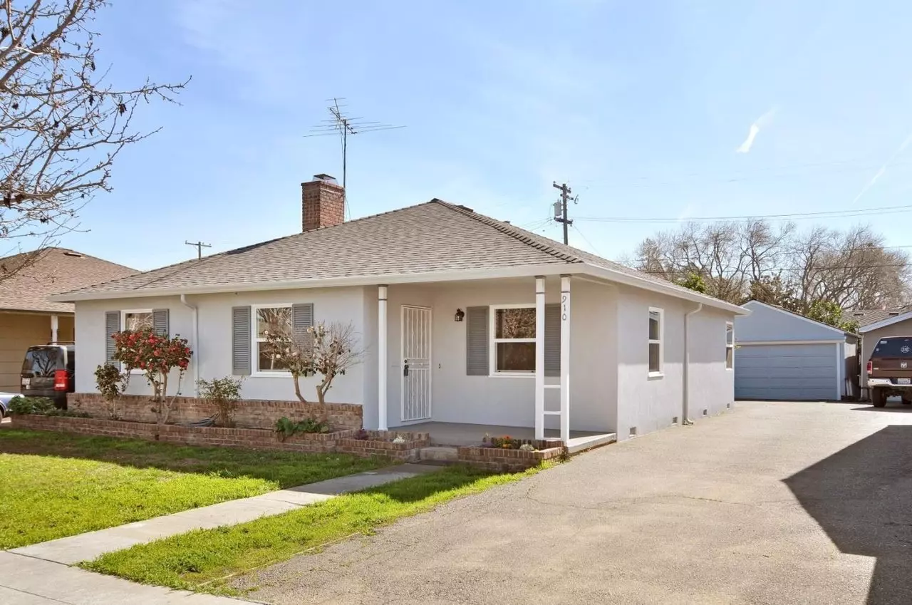 3 Beds • 1 Bath floor plan