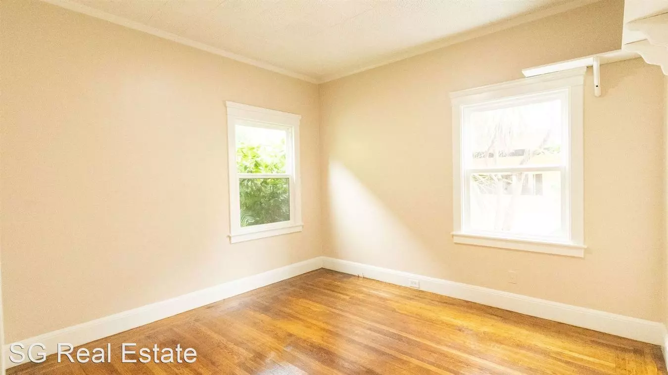 Studio • 1 Bath E floor plan