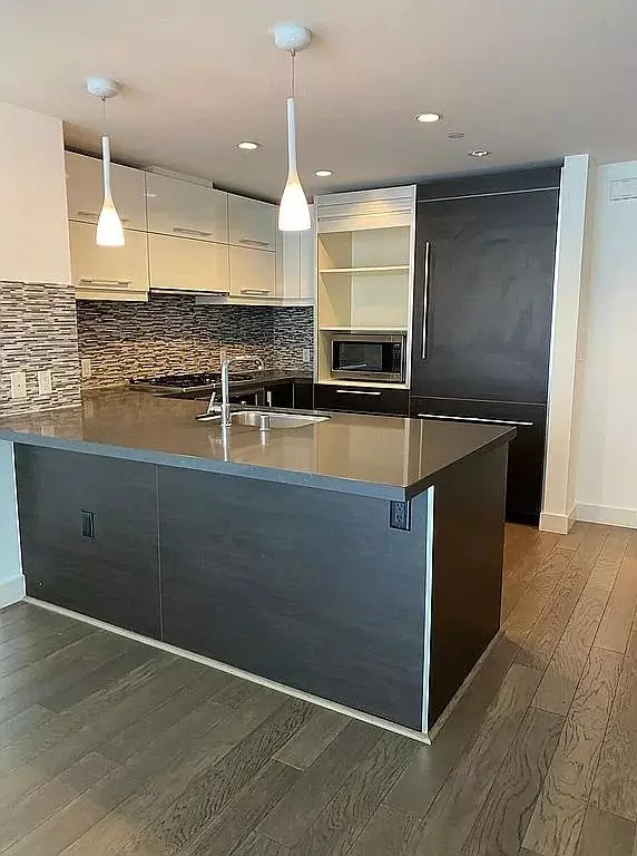 2BR/2BA floor plan