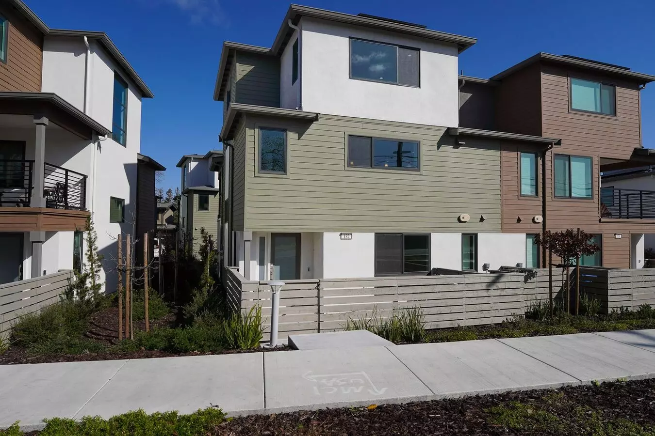 3 Beds • 3 Bath floor plan
