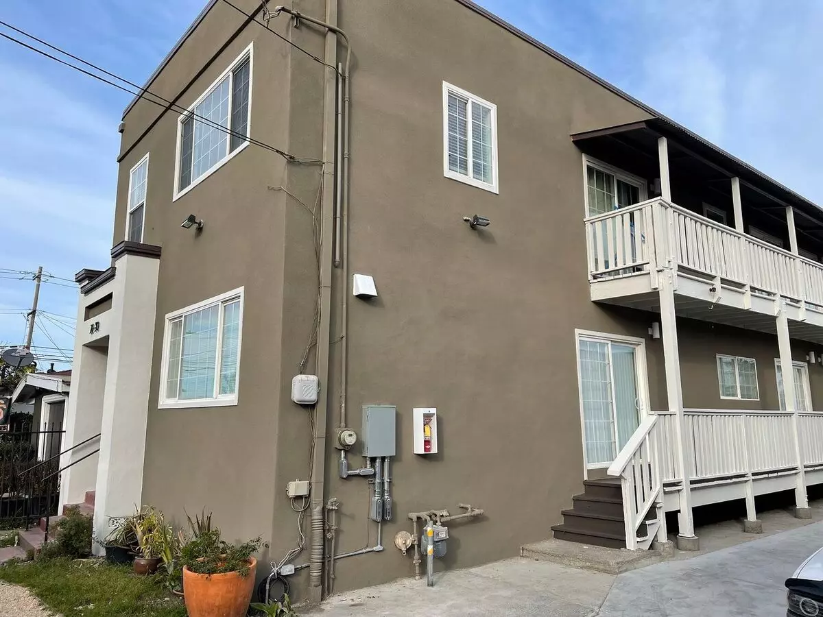 1 Bed • 1 Bath 28C floor plan