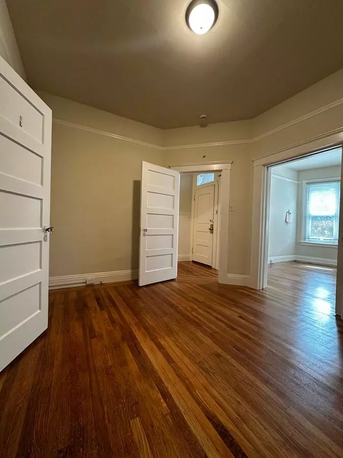 2 Beds • 1 Bath 3364A floor plan