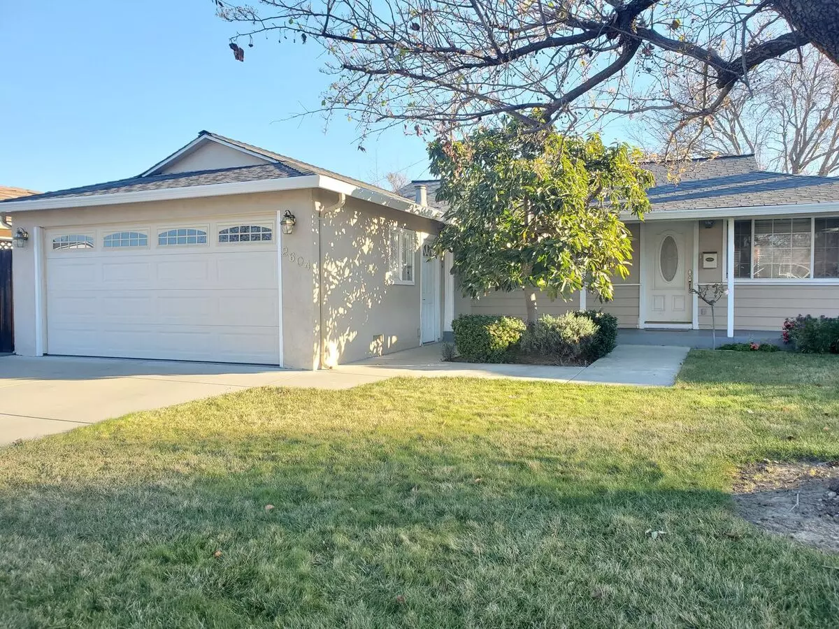 3 Beds • 2 Bath floor plan