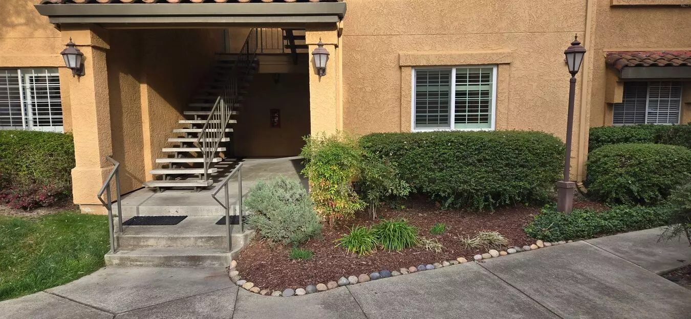 1 Bed • 1 Bath floor plan