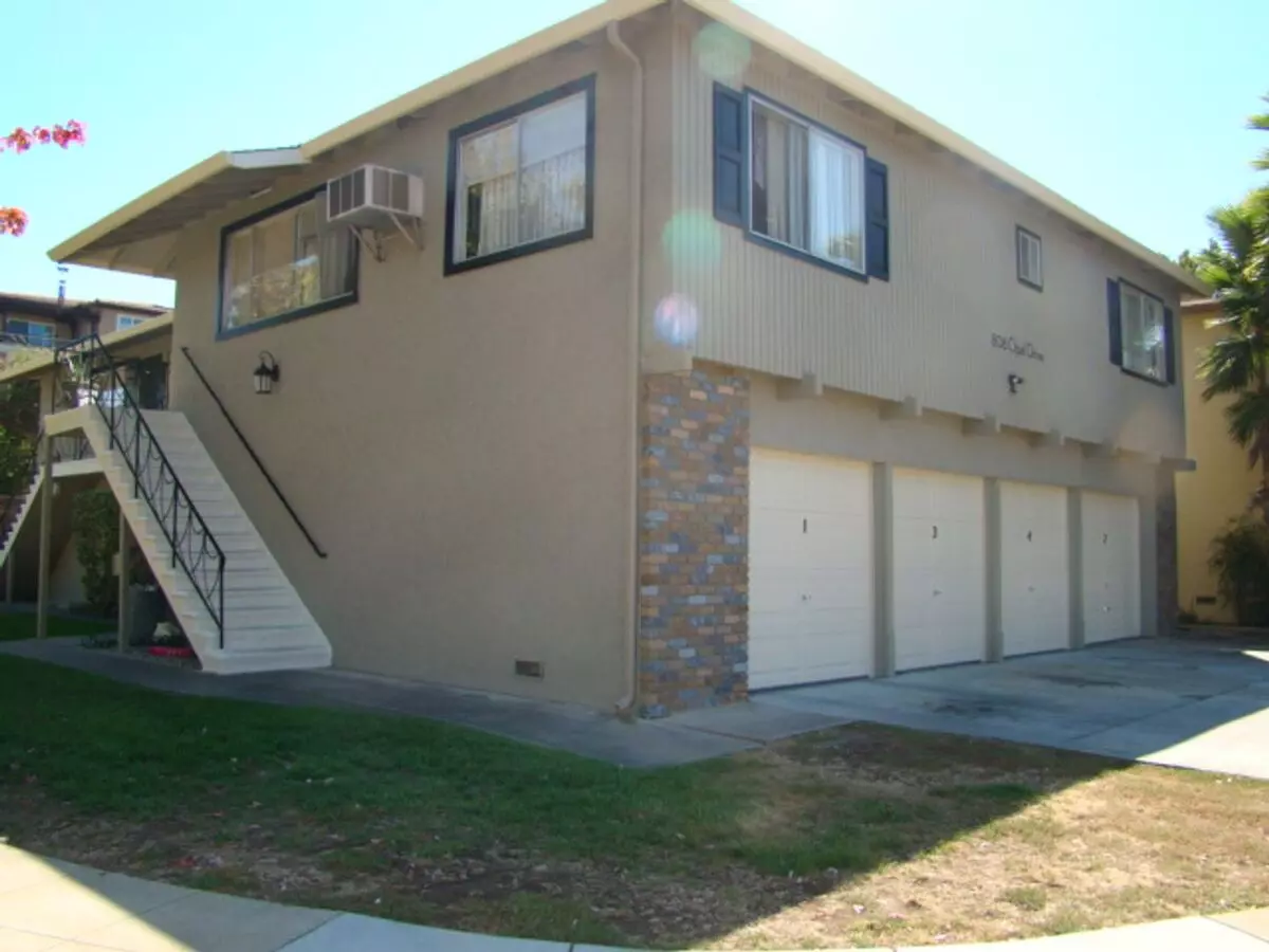 1 Bed • 1 Bath 3 floor plan
