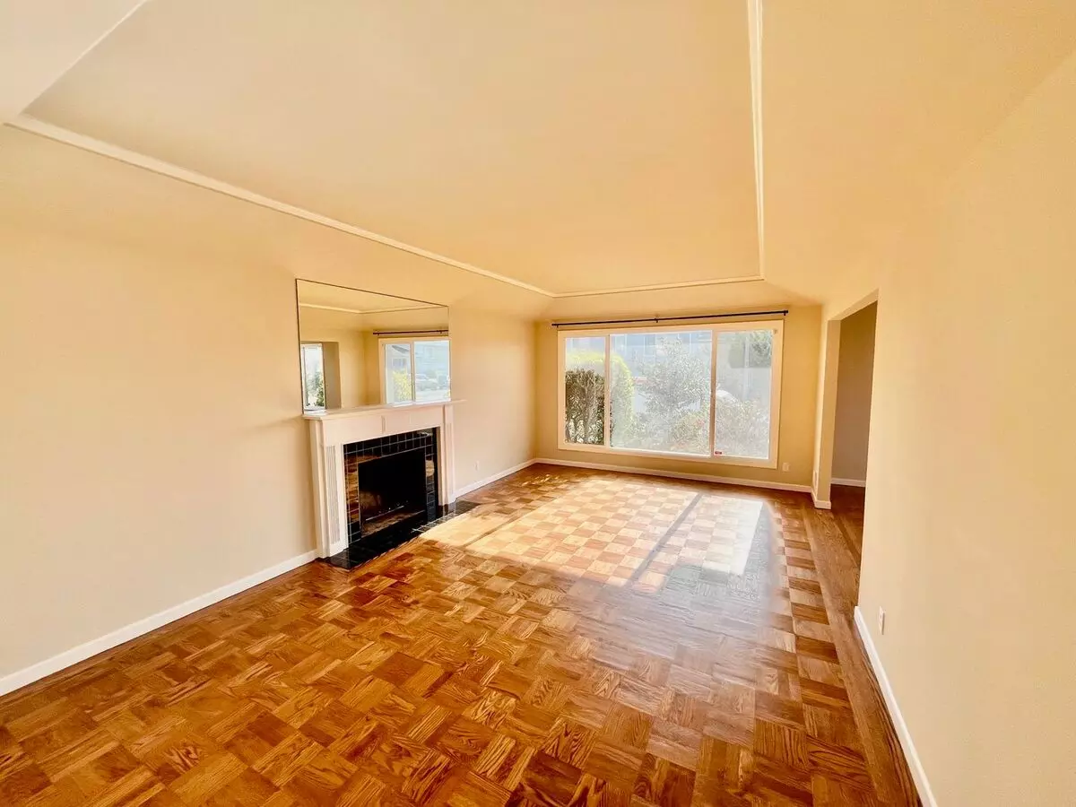 3 Beds • 2 Bath floor plan